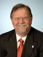 Herr Bernd W. Häfner